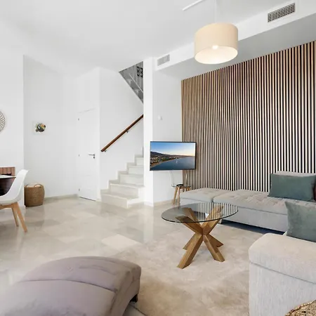 Stunning With Seaview By Costarentals- Ref 162 Fuengirola