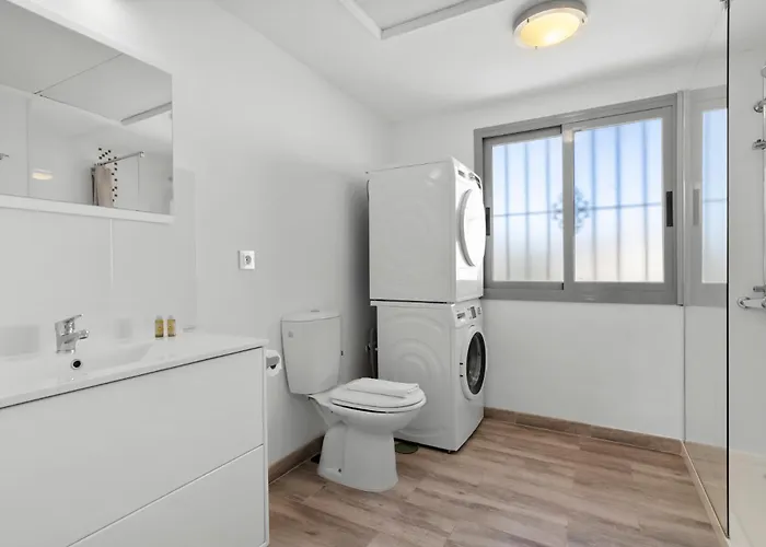 Apartament Stunning With Seaview By Costarentals- Ref 162 *