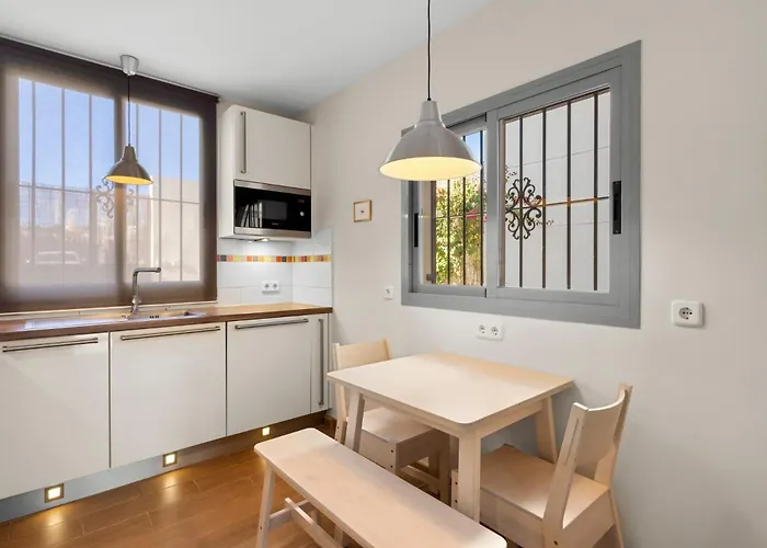 Stunning With Seaview By Costarentals- Ref 162 Apartament