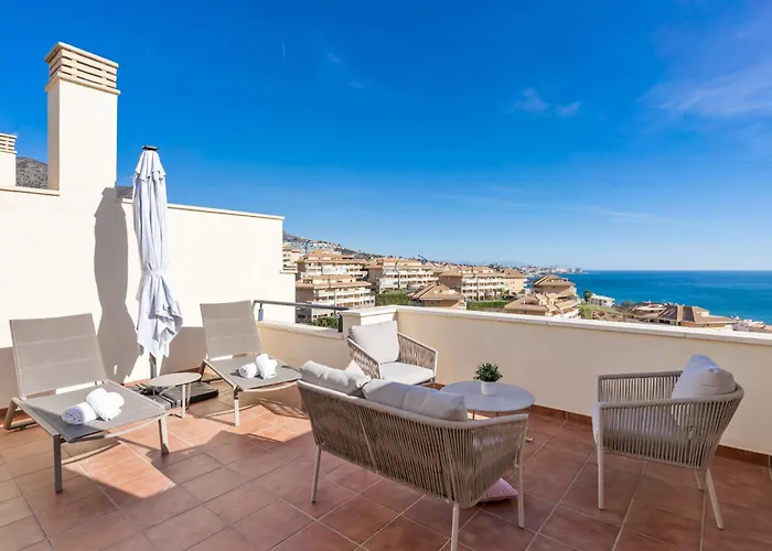 Stunning With Seaview By Costarentals- Ref 162 Апартаменты