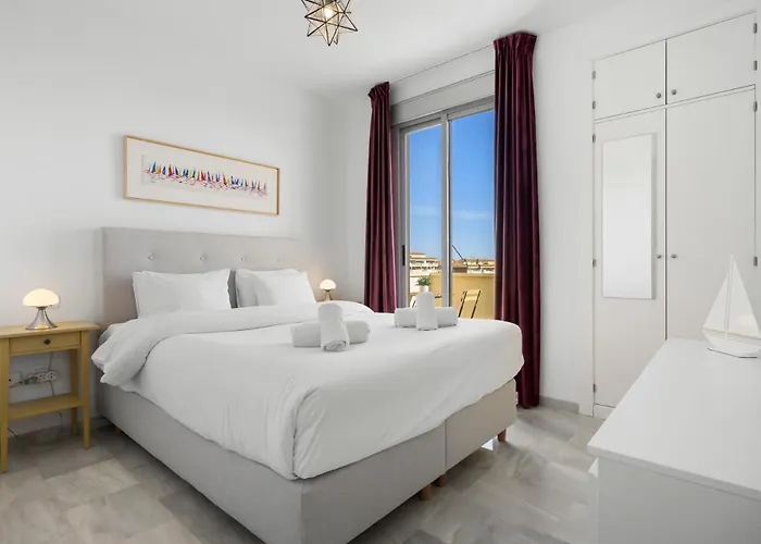 Stunning With Seaview By Costarentals- Ref 162 Апартаменты Фуэнхирола